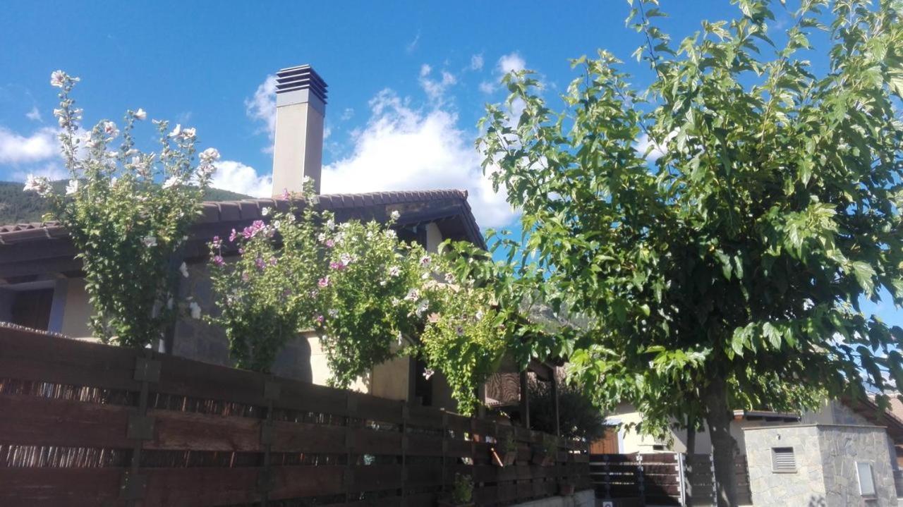 Casa Vsl-Tena Villa Sorripas Esterno foto