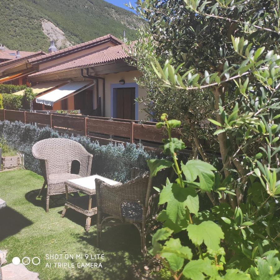 Casa Vsl-Tena Villa Sorripas Esterno foto