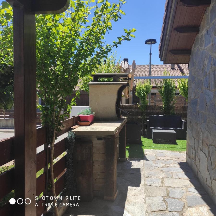 Casa Vsl-Tena Villa Sorripas Esterno foto